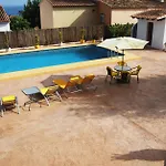 Maria Villa